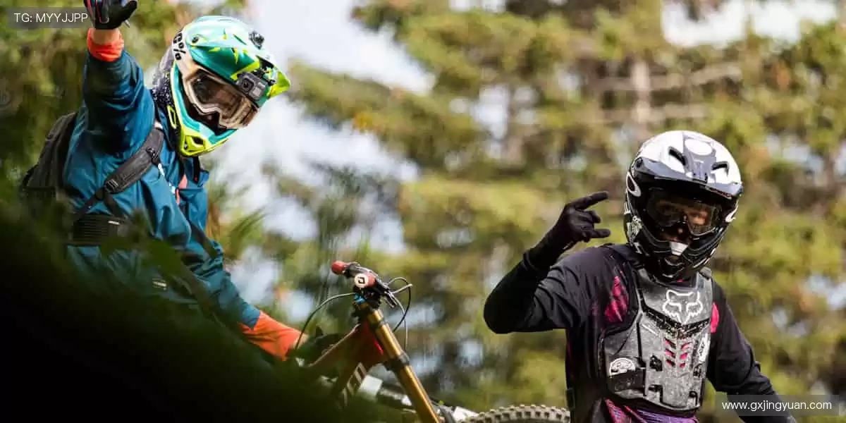 🎮【电竞战衣】装备升级,carry 全场就现在!